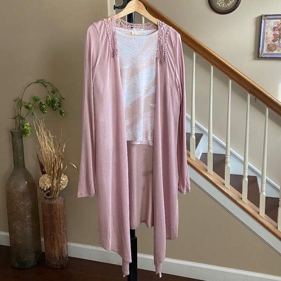 Vertigo Paris Crochet Long Sleeve Hi Low Open Cardigan NWT. Size L - Picture 9 of 12